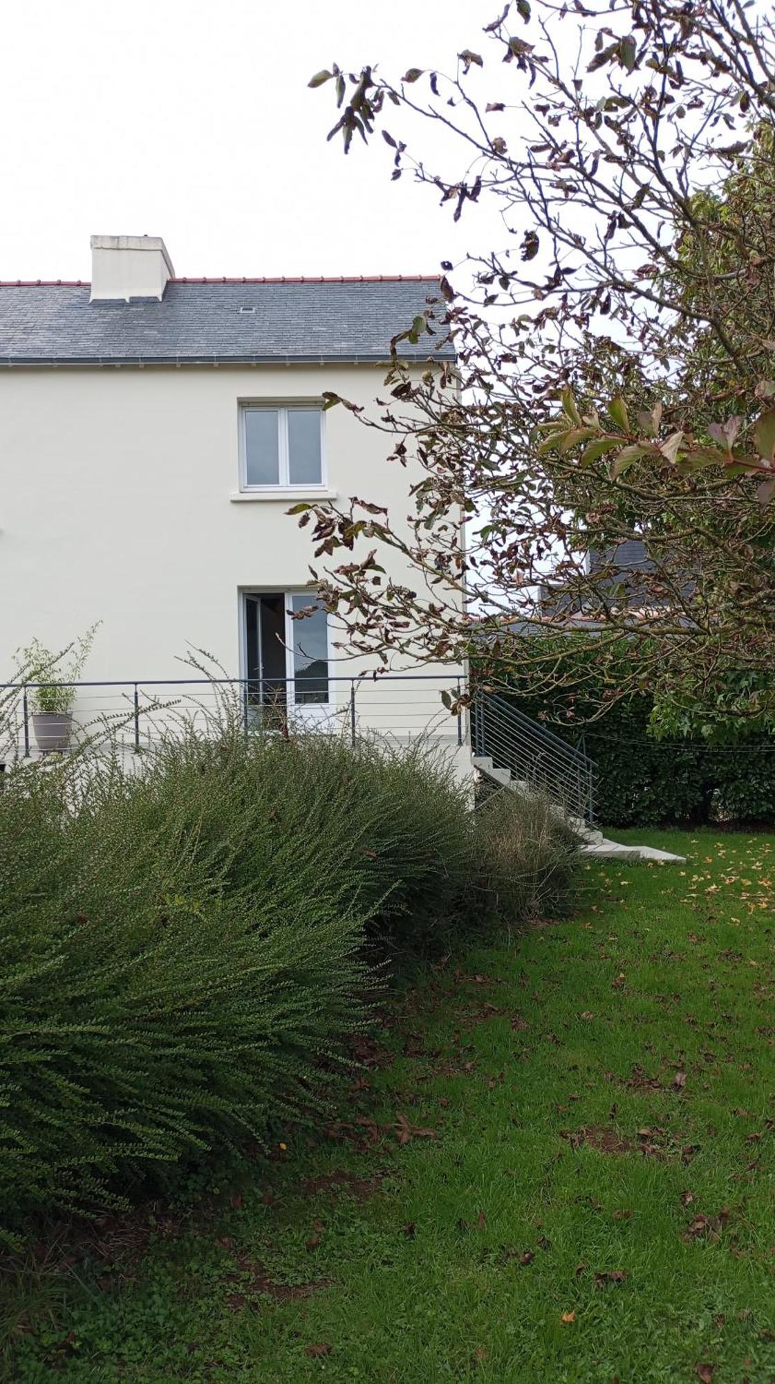 Petite Maison Avec Jardin Landrévarzec Exteriér fotografie